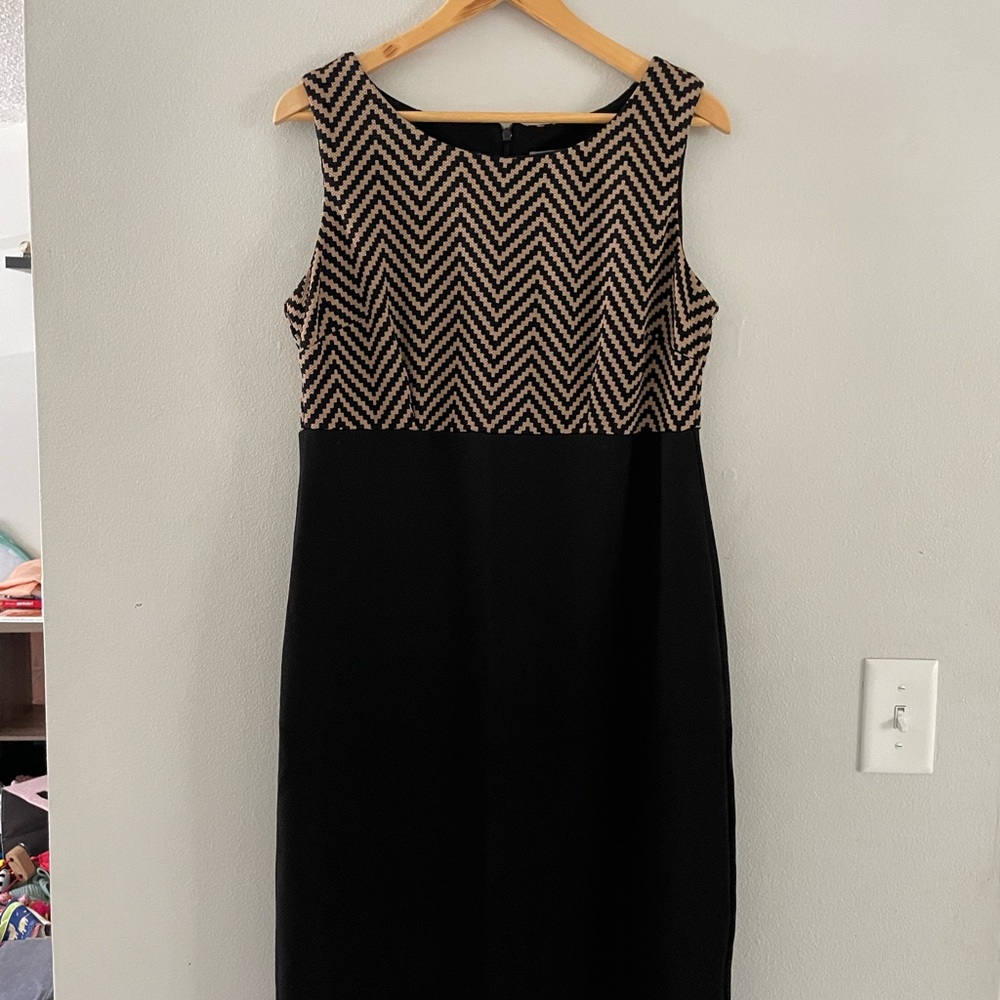 Danny and Nicole Black & Tan Chevron Black Dress & Cardigan Set - Picture 3 of 8